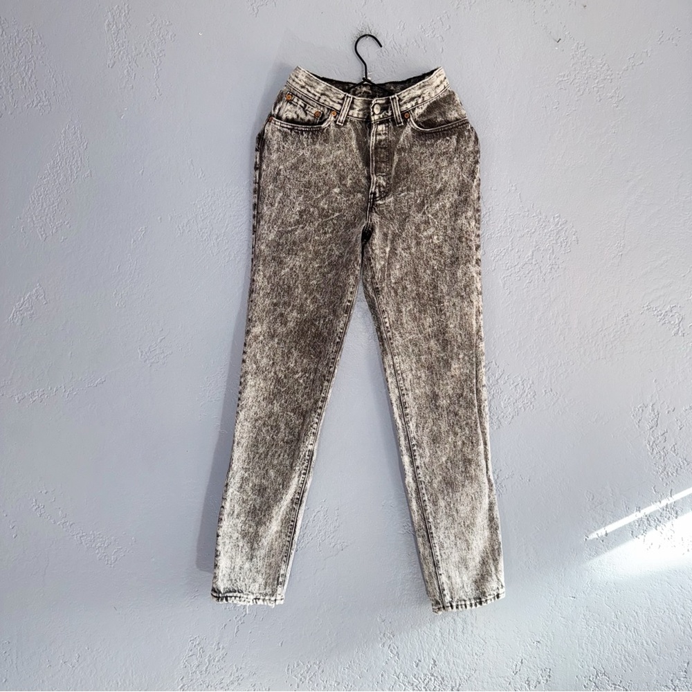 Levi's 701 Vintage Acid Wash 80s Jeans Size 24"